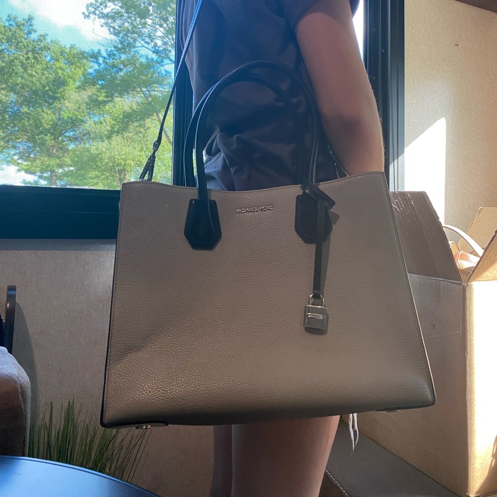 Authentic Michael Kors leather purse